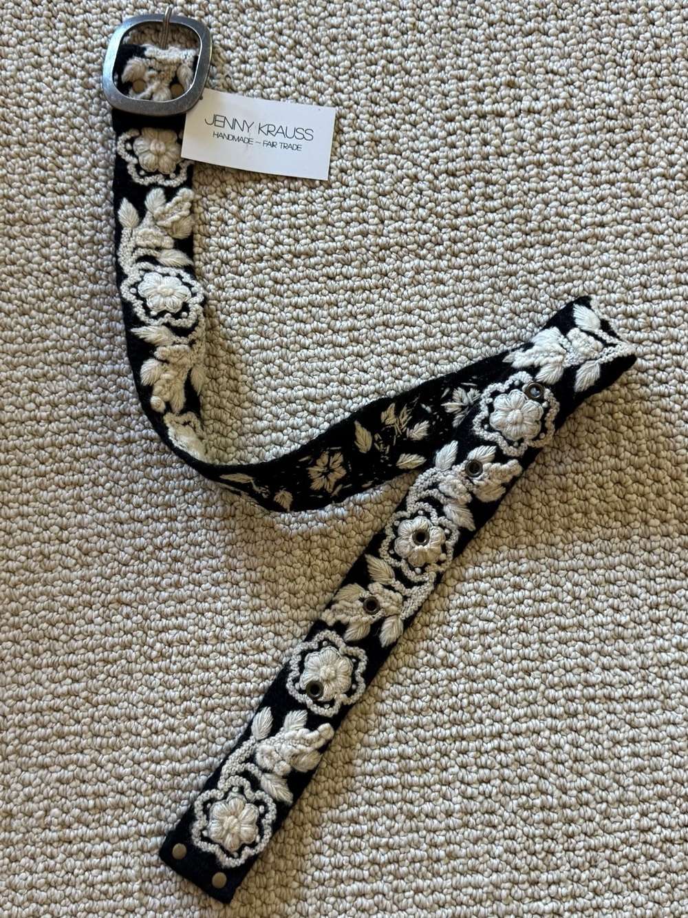 Jenny Krauss Black & Cream Embroidered Floral belt